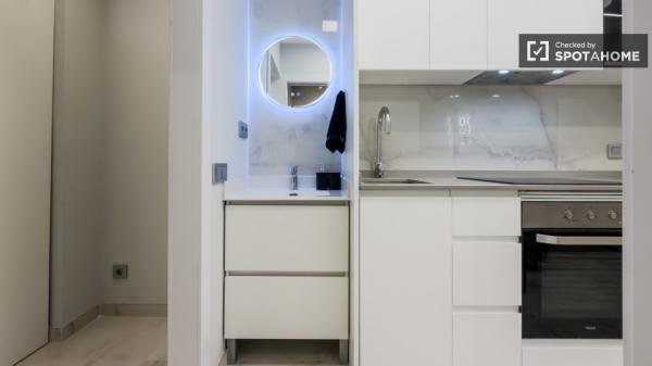 Studio zu vermieten in la Font de la Guatlla, Barcelona