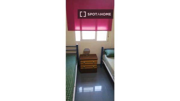 Room in shared apartment for rent in Paterna, Valencia