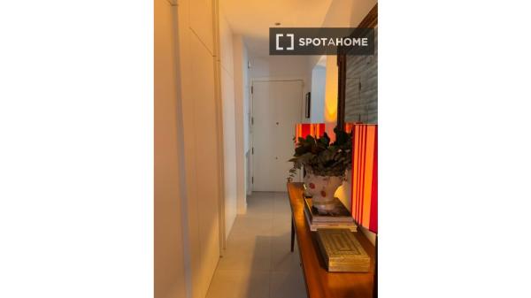 Studio for rent in Universidad, Madrid