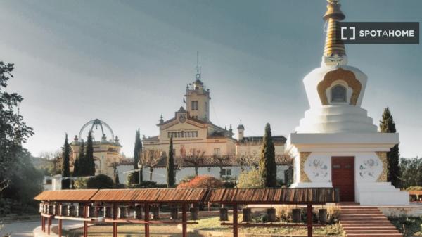 Room in shared flat for rent in Olivella, Barcelona