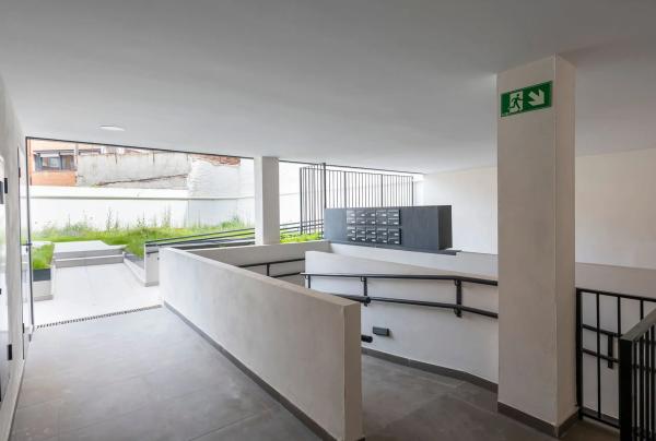 Calle Valentín Llaguno 32