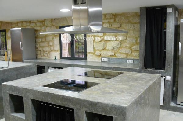 Masía en Partida les Fontanelles