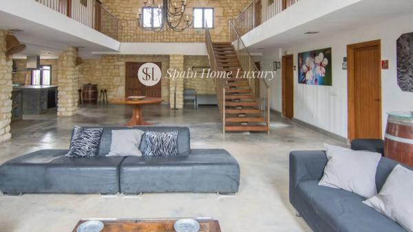 Masía en Partida les Fontanelles