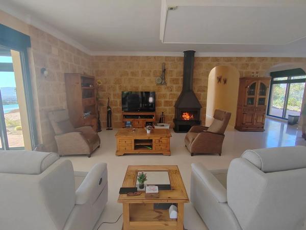 Casa independiente en Cv-804