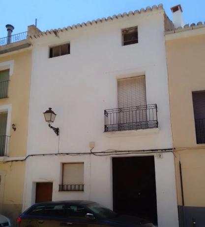 Casa de pueblo en CL Vicente Perez, 2