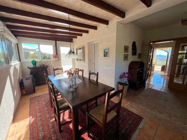 Casa independiente en via Sense Nom