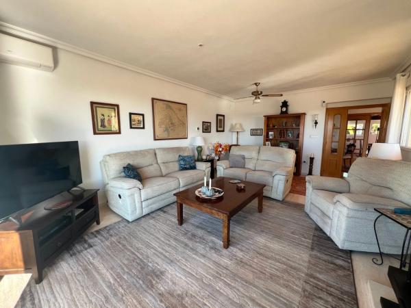 Casa independiente en via Sense Nom