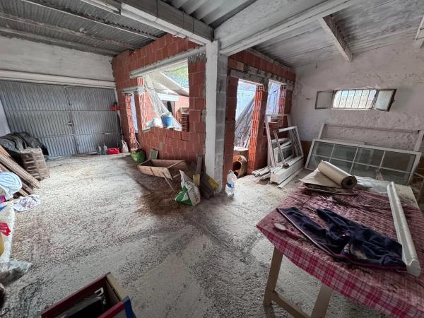 Casa rural en poligono 33