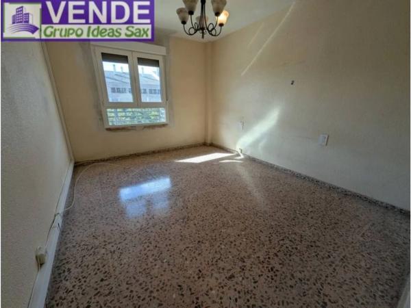 Piso en Sax