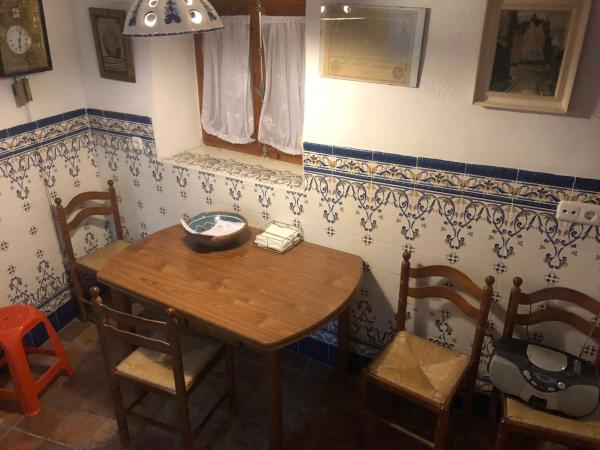 Chalet adosado en calle Talega