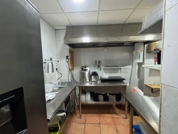 Chalet pareado en CL Pin Pablo Picas