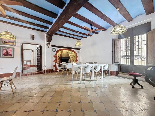 Casa independiente en calle Santa Maria