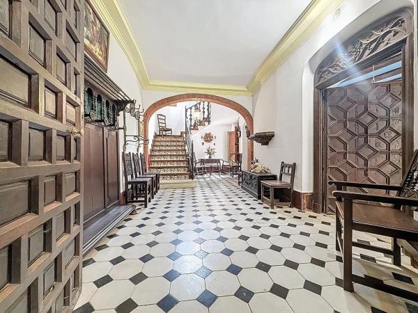 Casa independiente en calle Santa Maria