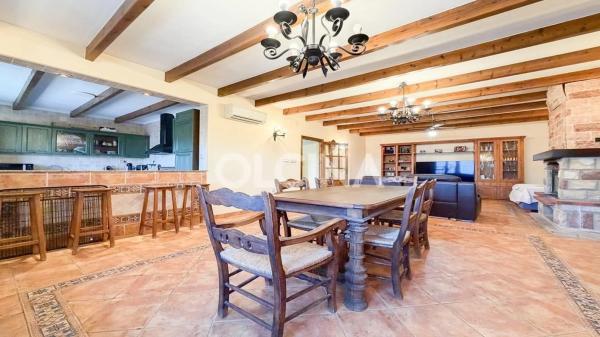 Casa independiente en calle Raval