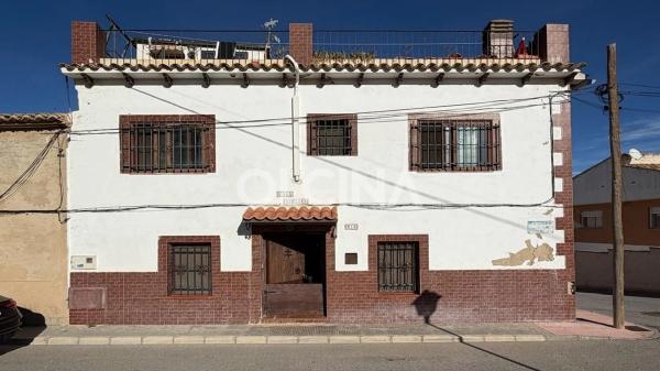 Casa independiente en calle Raval