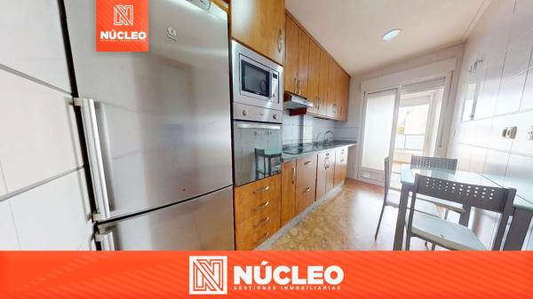 Ático en calle Juan Canto Rubio