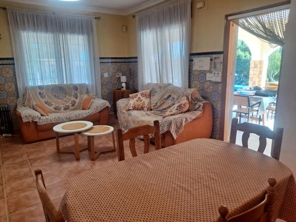 Casa independiente en Pd Lomas Gp.2