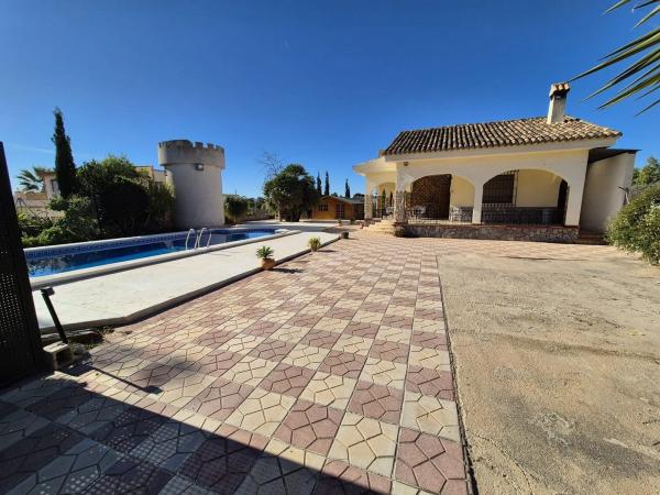 Casa independiente en Pd Lomas Gp.2