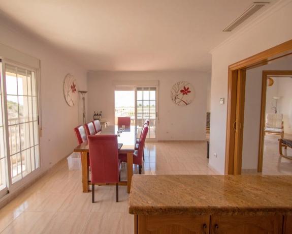 Casa independiente en calle Fortuna s/n