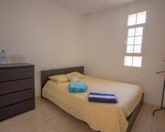 Casa independiente en calle Fortuna s/n