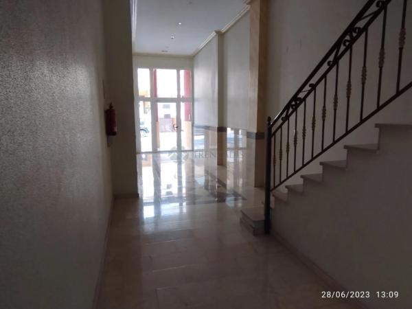 Piso en calle Maestro Basilio Pardo Segura