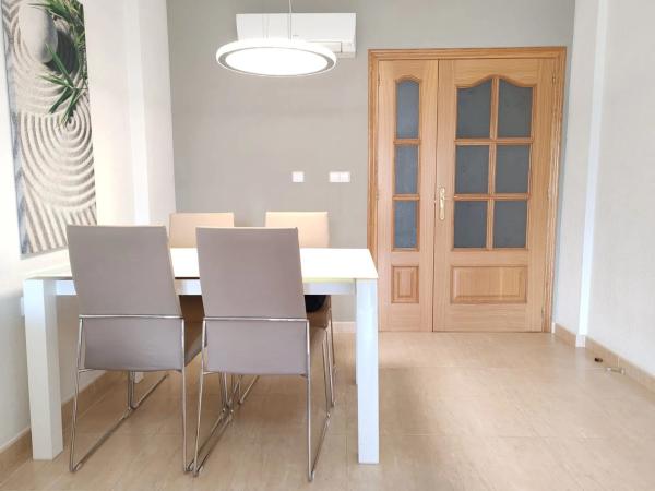 Piso en CL Antonio Machado, 2