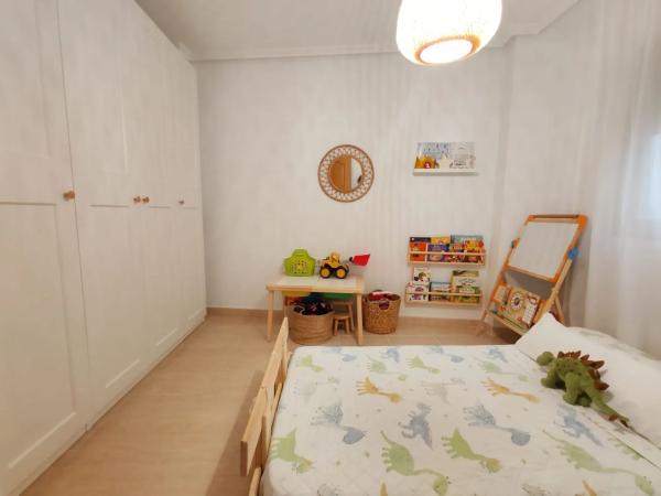 Piso en CL Antonio Machado, 2