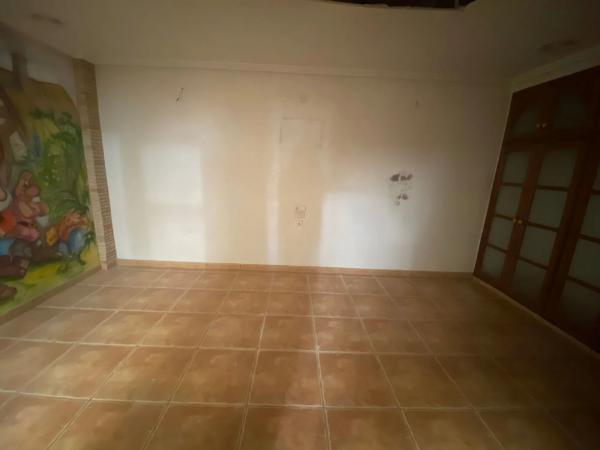 Chalet adosado en calle Virgen del Carmen