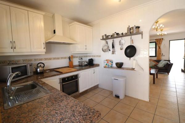 Chalet en calle Portugal