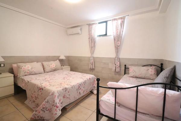 Chalet en calle Portugal