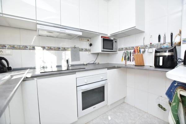 Chalet pareado en calle Manuel de Falla, 145