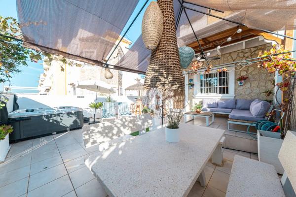 Chalet adosado en CL Manuel De Falla-montemar