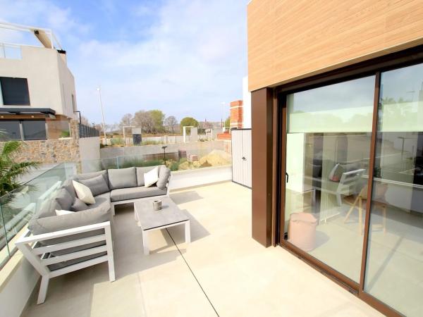 Chalet adosado en calle San Miguel