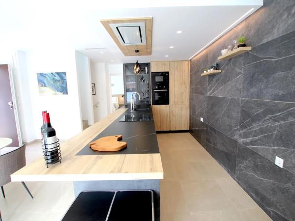 Chalet adosado en calle San Miguel