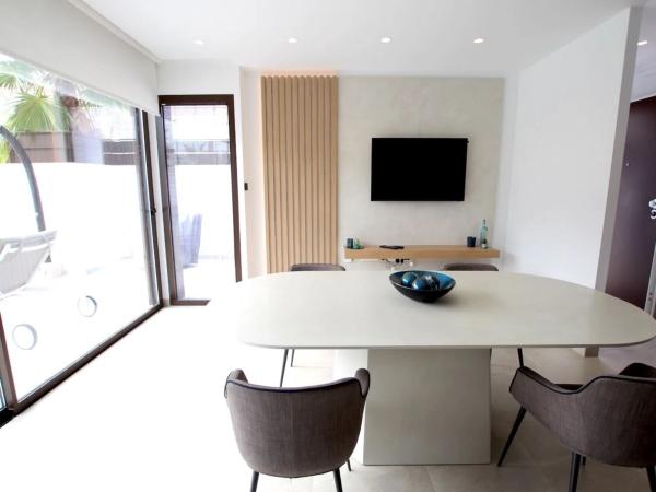 Chalet adosado en calle San Miguel