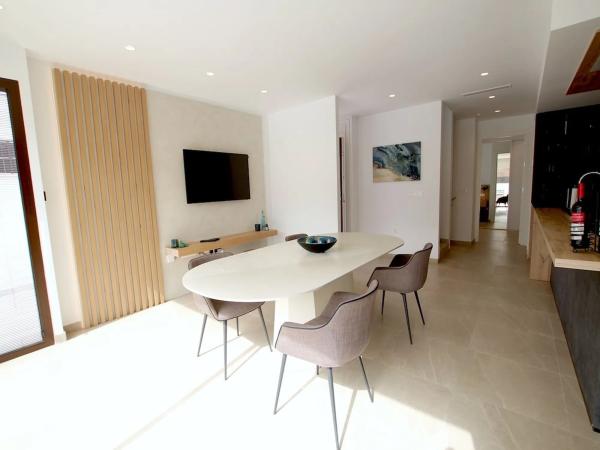 Chalet adosado en calle San Miguel