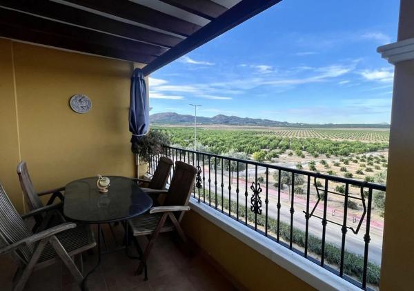 Piso en calle Comunidad Valenciana