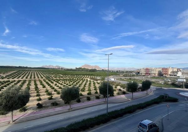 Piso en calle Comunidad Valenciana