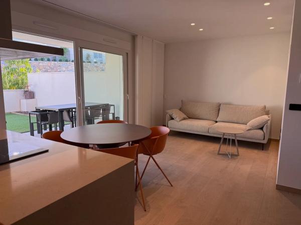 Piso en Av. Antonio Pedrera Soler