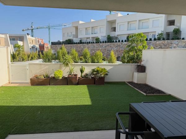 Piso en Av. Antonio Pedrera Soler