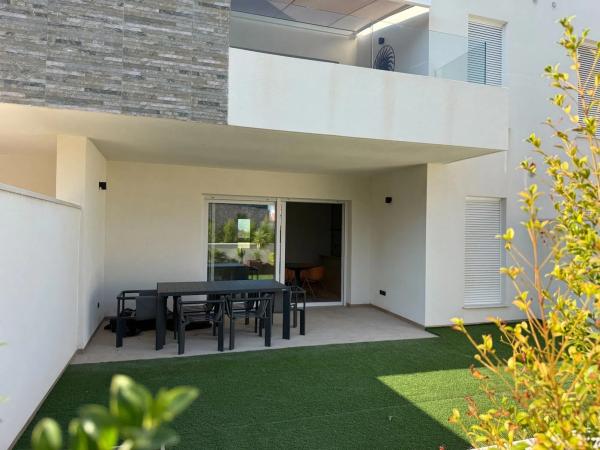 Piso en Av. Antonio Pedrera Soler