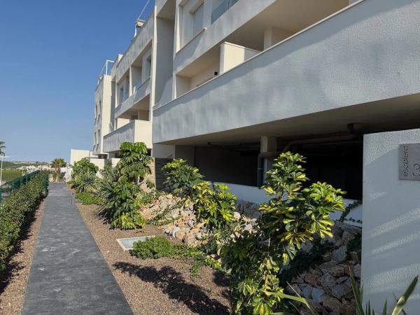 Piso en Av. Antonio Pedrera Soler