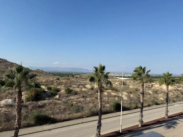 Piso en Av. Antonio Pedrera Soler