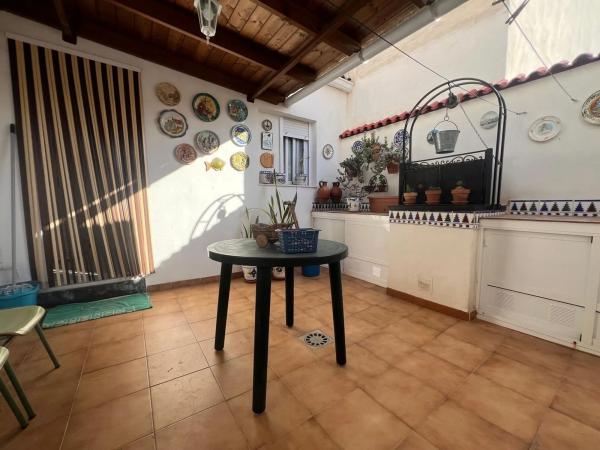 Chalet adosado en calle Miguel Hernández