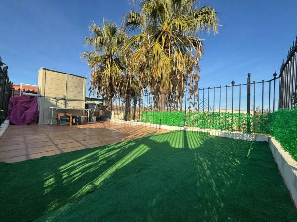 Casa independiente en calle Federico García Lorca