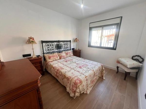 Chalet adosado en calle Segovia