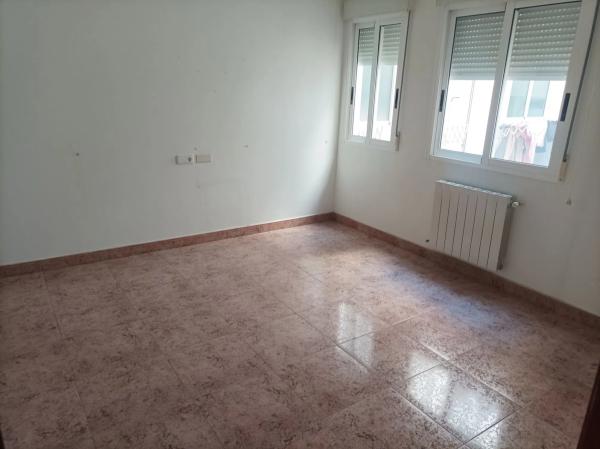 Piso en calle España