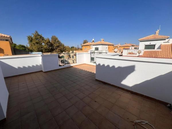 Chalet adosado en calle Segovia
