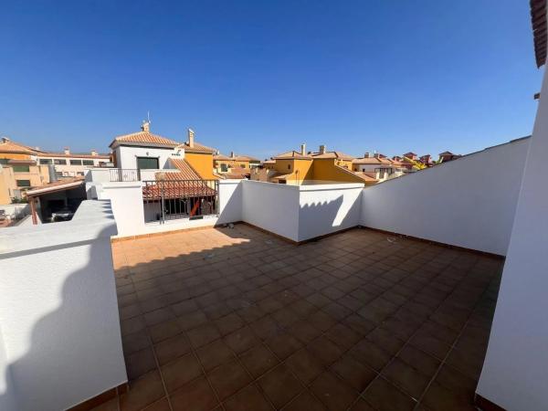 Chalet adosado en calle Segovia