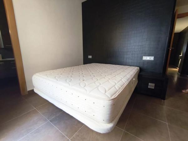 Piso en calle Nuestra Señora de Monserrate